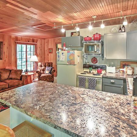 Pet-Friendly One Crow Cottage In Harbor Springs! المظهر الخارجي الصورة