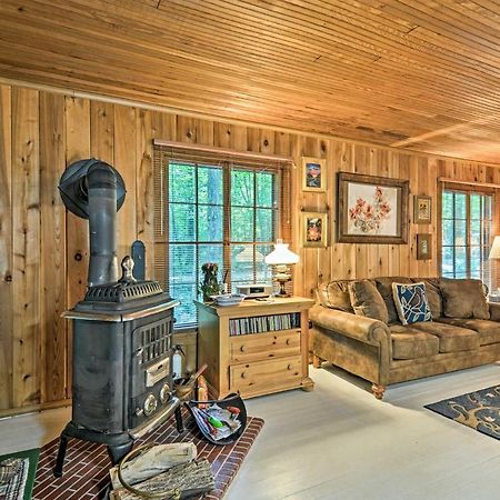 Pet-Friendly One Crow Cottage In Harbor Springs! المظهر الخارجي الصورة