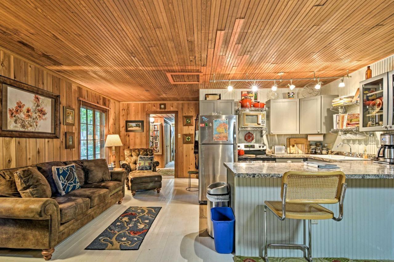 Pet-Friendly One Crow Cottage In Harbor Springs! المظهر الخارجي الصورة
