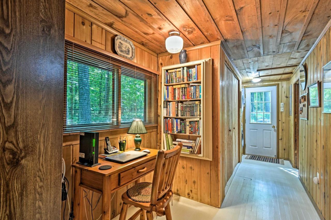 Pet-Friendly One Crow Cottage In Harbor Springs! المظهر الخارجي الصورة
